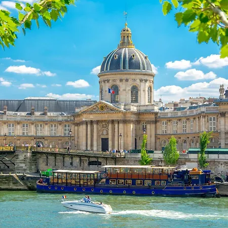 Hotel Des Deux Continents Parigi