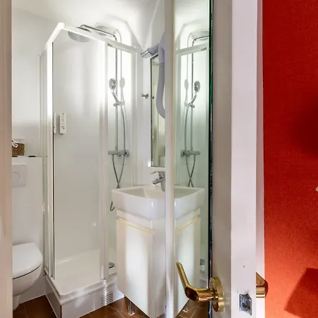 Des Deux Continents Hotel Parigi