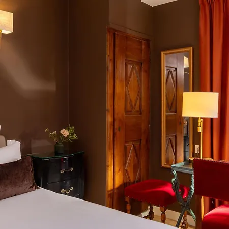 Hotel Des Deux Continents