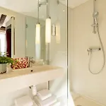 Hotel Des Deux Continents