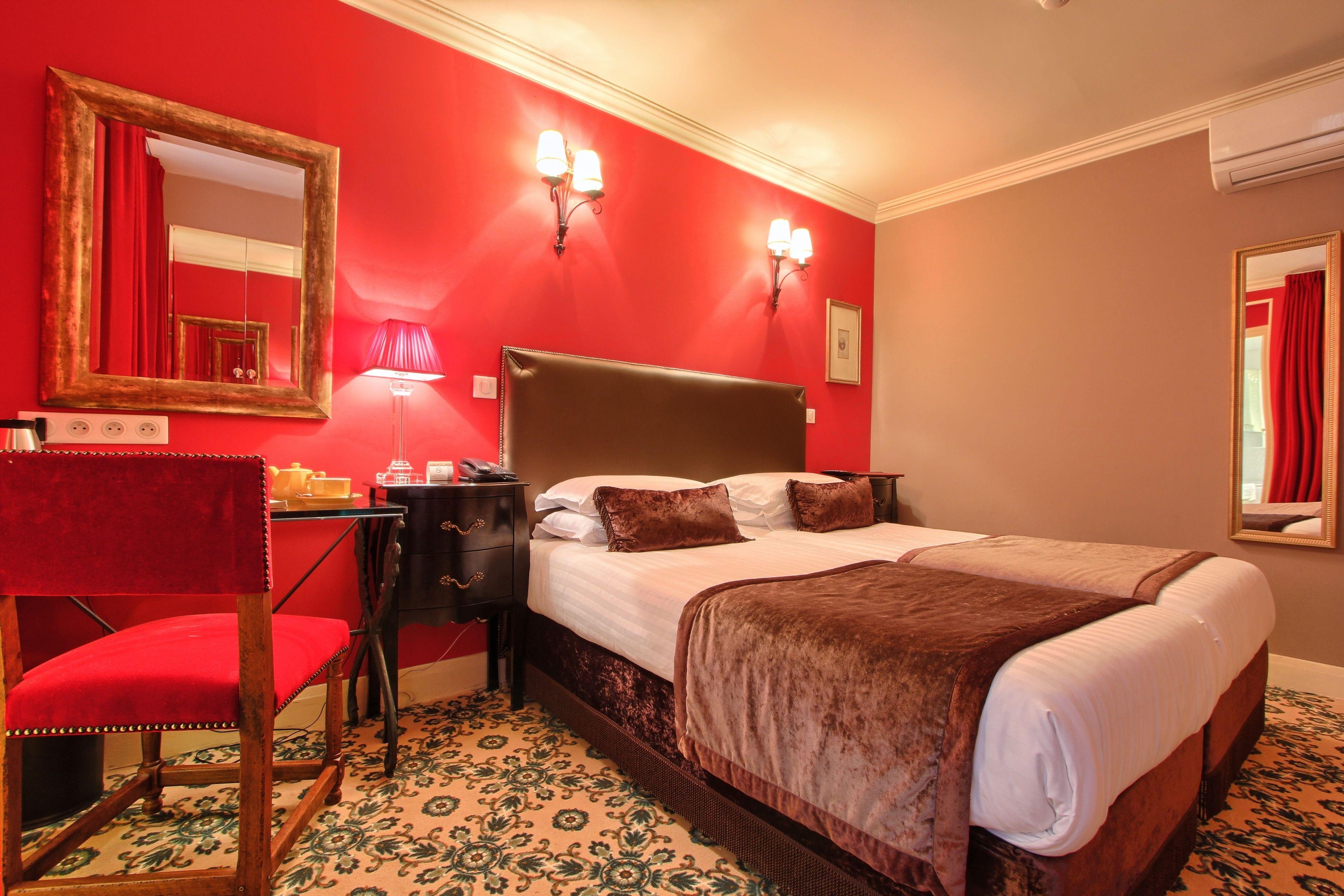 Hotel Des Deux Continents Paris