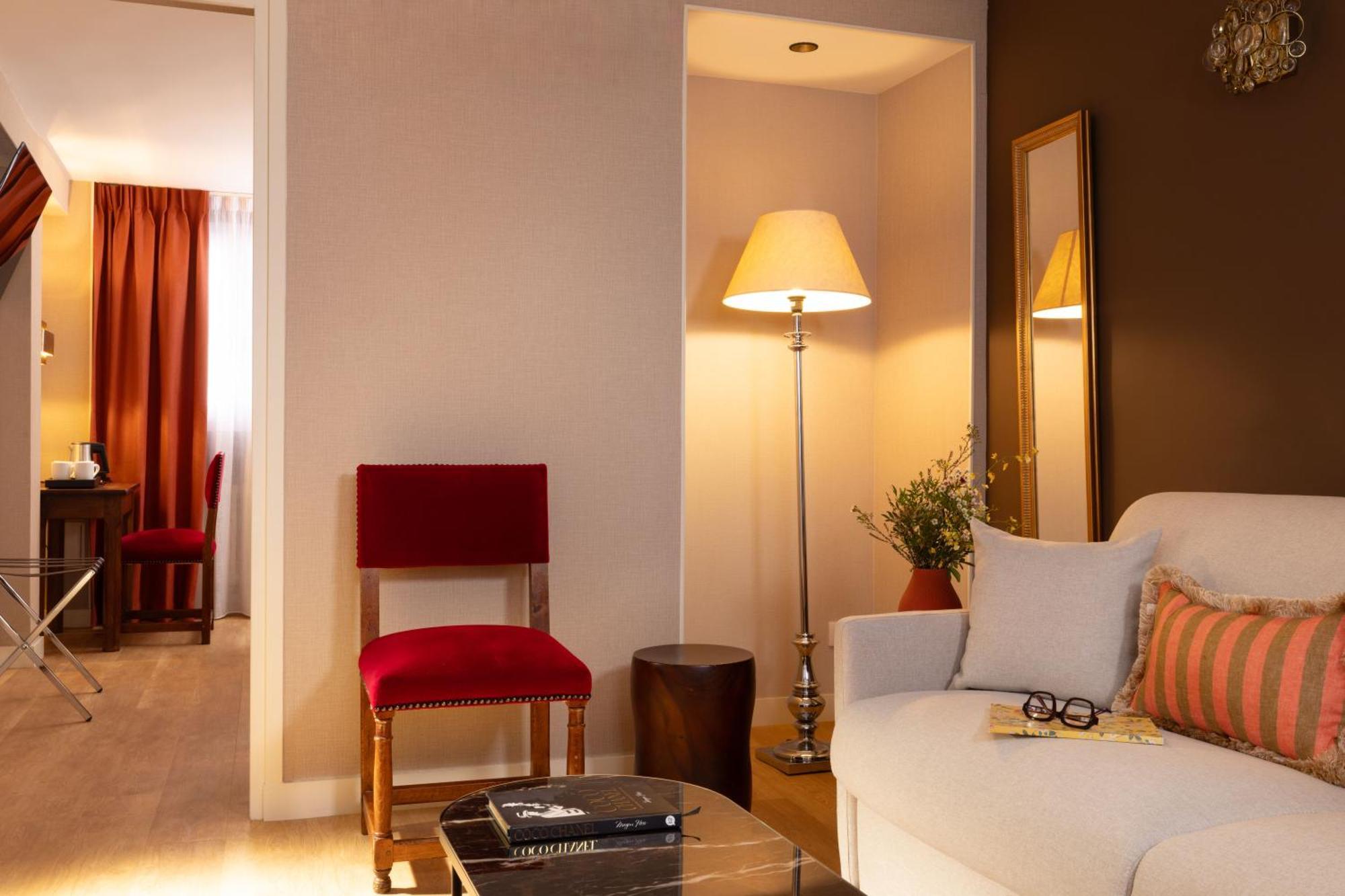 Hotel Des Deux Continents Paris