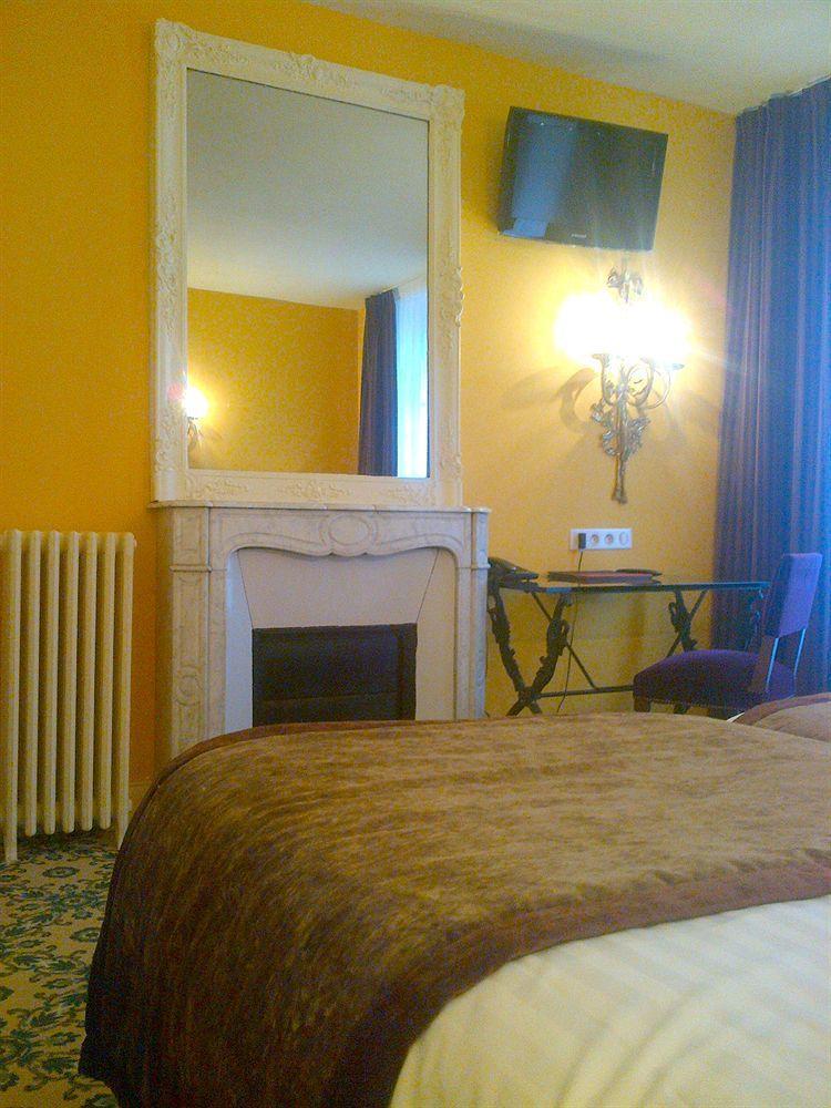 Des Deux Continents Hotel Parigi