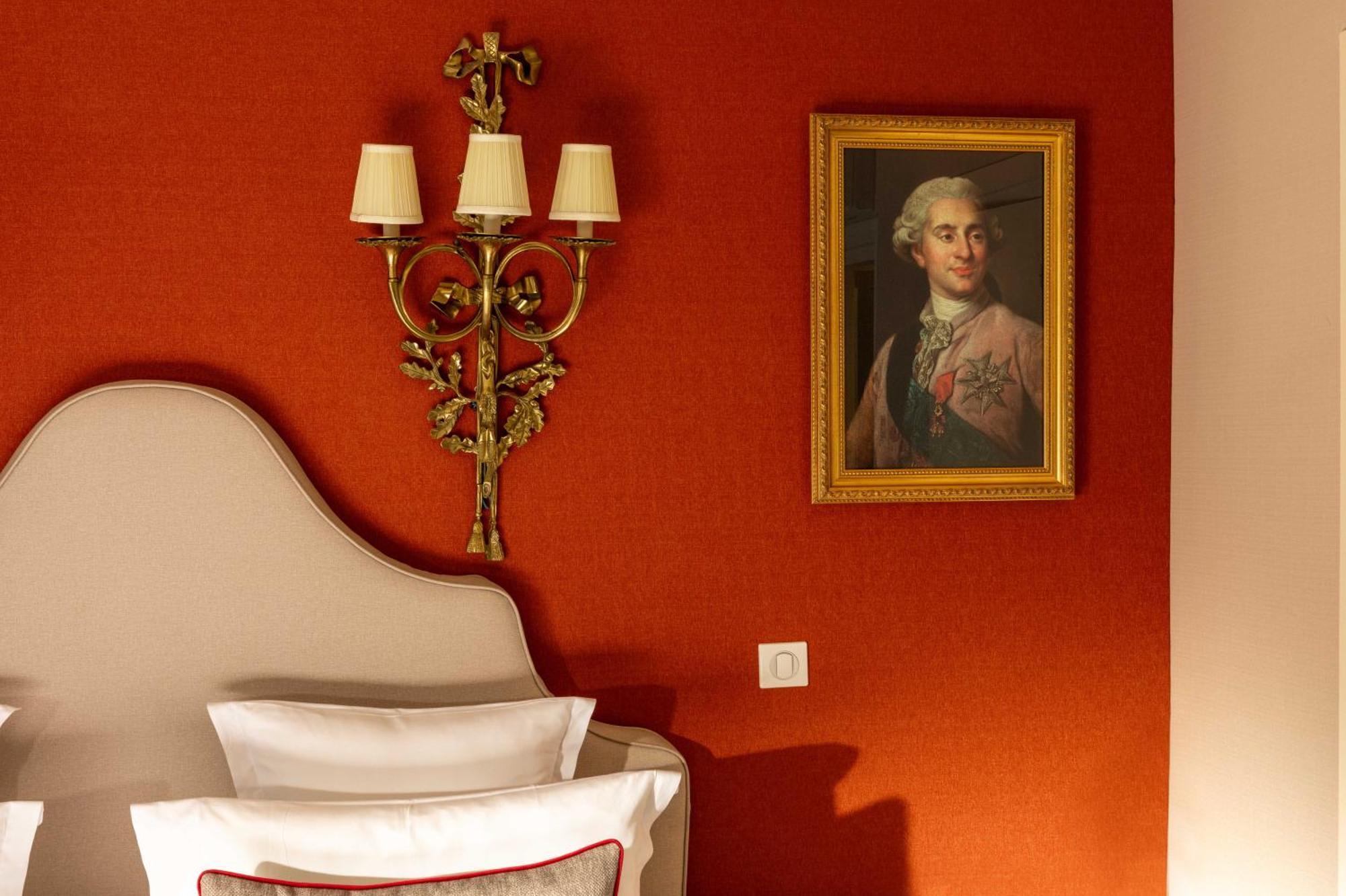 Hotel Des Deux Continents Paris