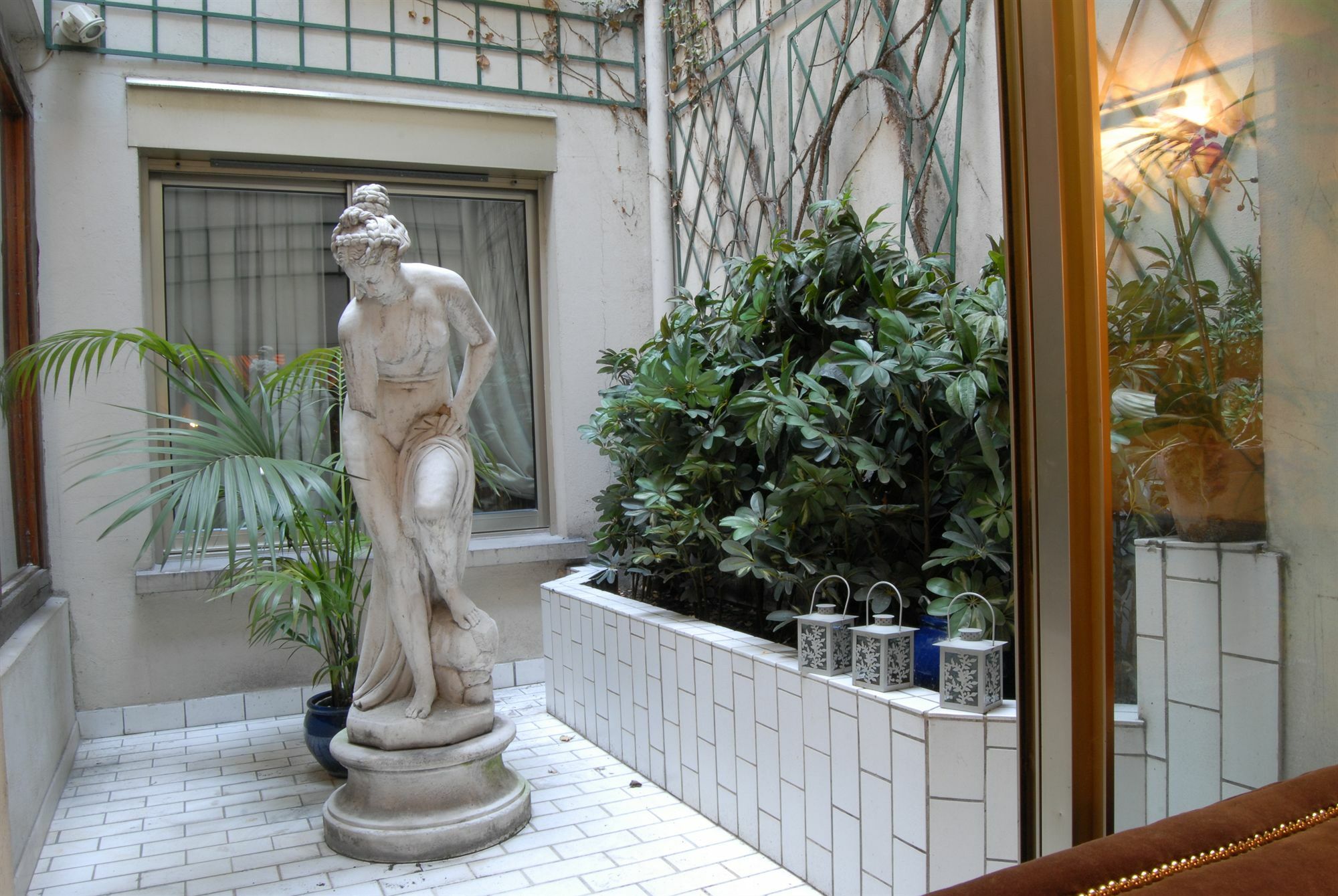 Hotel Des Deux Continents Parigi